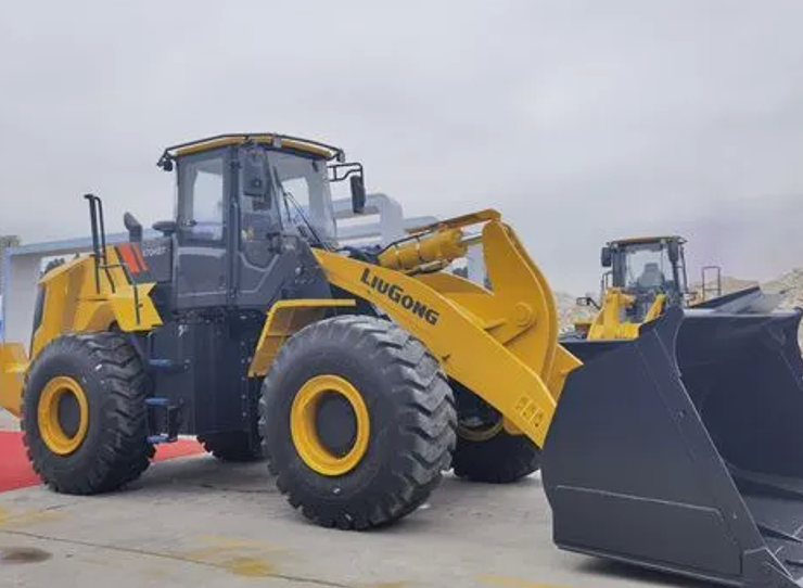 50裝載機(jī)更換剎車(chē)片需要拆卸輪胎嗎？